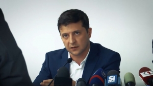 Первые рабочие визиты, Владимира Зеленского и первые шаги в борьбе с коррупцией, контрабандой, бюрократами,